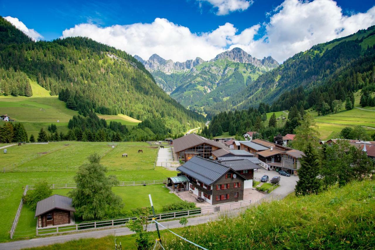 Reiterhof Berggut Gaicht Hotel Nesselwangle Exterior photo